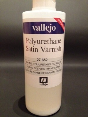 Vallejo Polyurethane Satin Varnish 200 ml [27652]