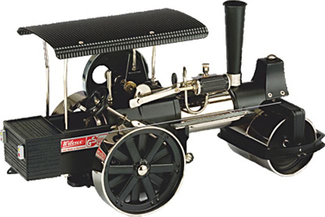 WILESCO D398 STEAM ROLLER BLACK AND NICKEL WITH RADIO CONTROL
